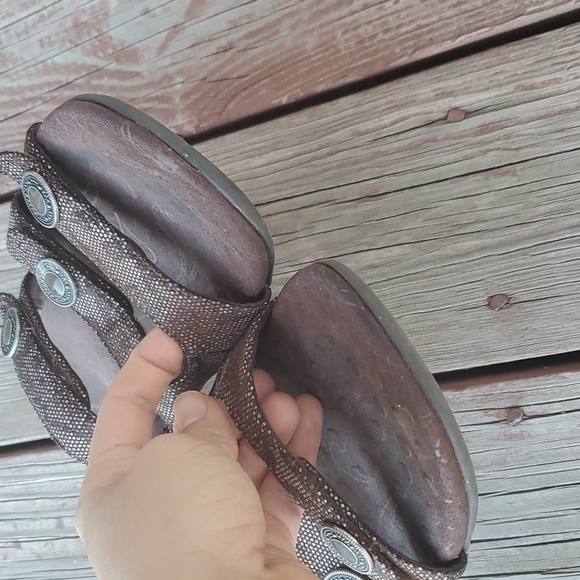 Orthoheel Vionic Flip Flop Flats Dnake Triple Strap Sandals Shoes sz 9 - Picture 3 of 10